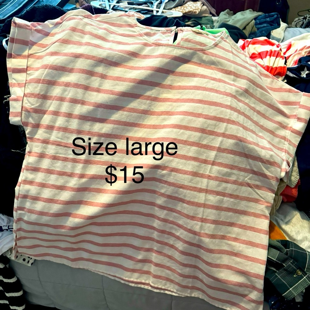 Cute boutique top